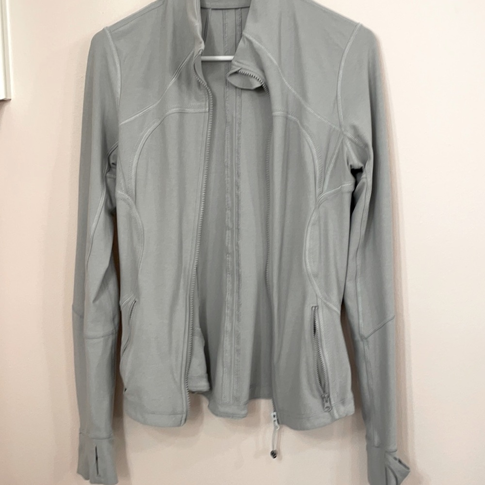 lightweight grey long sleeve zip up jacket !!